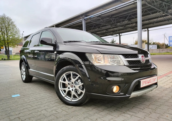 Fiat Freemont cena 44900 przebieg: 159800, rok produkcji 2012 z Staszów małe 742